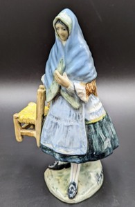 lot 264 image: Antonio Peyro Figurine