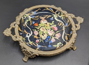 lot 286 image: Two Lovely Chinese Dishes