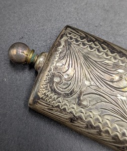 lot 297 image: European Silver (800) Snuff Bottle