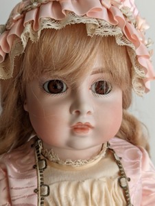 lot 415 image: 1980 Butler Repo Doll