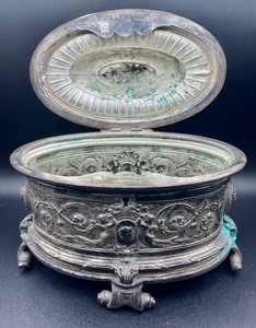 lot 339 image: Silver Plated Lidded Vessel