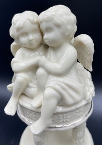 lot 349 image: Lenox Cherub Figurine