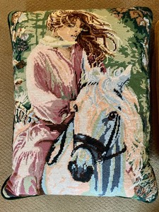 lot 375 image: 2 Nifty Handcrafted Needlepoint Pillows