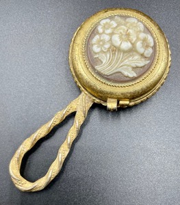 lot 374 image: Beautiful Pill Box and Powder Boxes