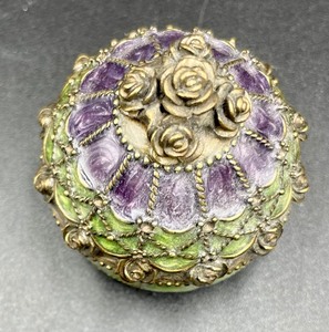 lot 386 image: JJJ Trinket Box