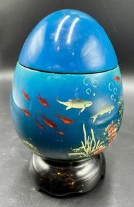 lot 445 image: Lidded Marine Life Scene Vessel from Vietnam