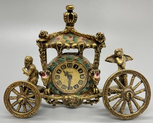 lot 305 image: Adorable Vintage Floral Sheffield Miniature Clocks