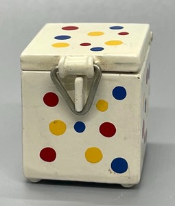 lot 307 image: Adorable Miniature Clown Figurines