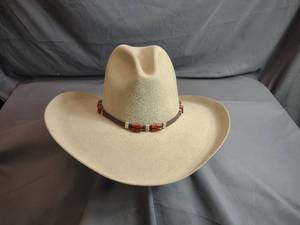 lot 10 image: Resistol XX Premium Wool Size 7 14 58 Cowboy Hat