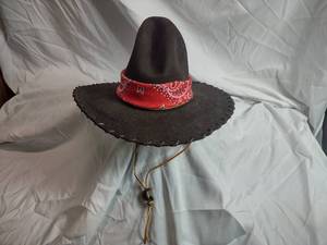 lot 26 image: Bailey Cowboy Hat