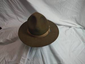 lot 29 image: Felt or Wool Hat