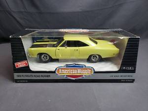 lot 63 image: 1969 Plymouth Road Runner 118 by Ertl Collectors Edition