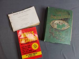 lot 148 image: Fighting in the Philippines, The Library of South Africa, Thesaurus