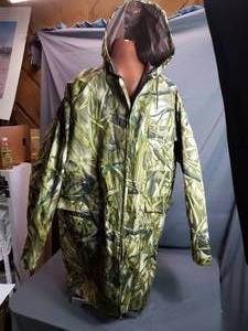 lot 157 image: Hodgman Camo Rain Jacket XXL