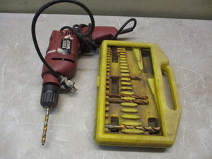 lot 15 image: Drill & Bits