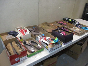 lot 23 image: Shoes