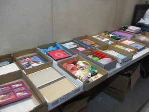 lot 22 image: Household Lot