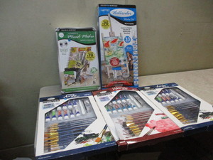 lot 26 image: 5 New Artist Kits