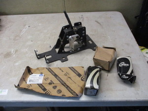 lot 90 image: Car Parts