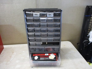 lot 110 image: Cole Jaws Kit and Parts