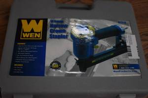 Wen Narrow crown stapler