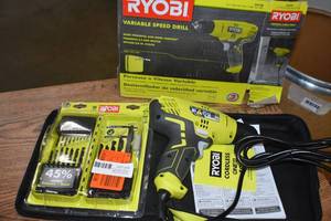Ryobi Speed Drill, drill bit set