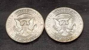 2 AU-UNC SILVER 1964 KENNEDY HALF DOLLARS