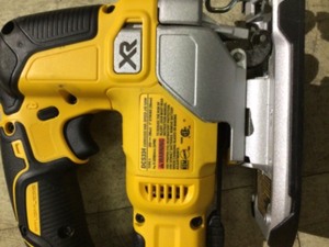 DEWALT 20-Volt MAX XR Cordless Brushless Jigsaw (Tool-Only)