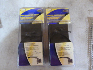 lot 23 image: 2 Valley Connector Mounting Brackets