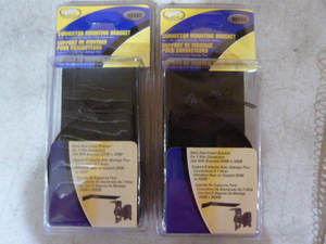 lot 25 image: 2 Valley Connector Mounting Brackets