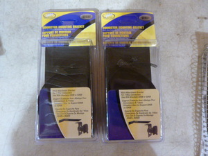 lot 26 image: 2 Valley Connector Mounting Brackets