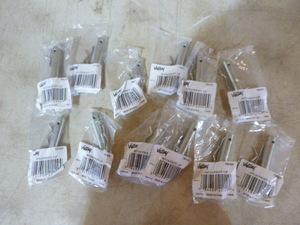 lot 46 image: 12 Hitch Pin Kits