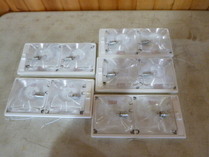 lot 121 image: 5 PM RVFish House Dual Lights