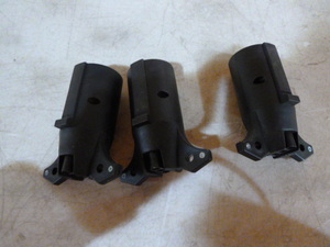 lot 133 image: 3 Adapters 7-Pin to 4-Pin