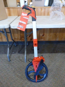 lot 161 image: Milwaukee 12 Engineers Measuring Wheel