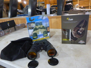 lot 231 image: Binoculars and Headphones