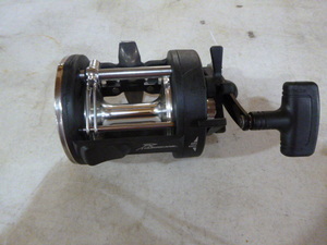 lot 250 image: Hurricane Mako Reel