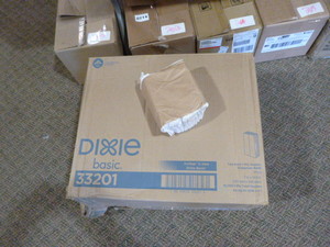 lot 292 image: Case of Dixie Tall-Fold 1 Ply Napkins