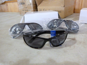 lot 320 image: 3 Pair of Shakespeare Polarized Sunglasses