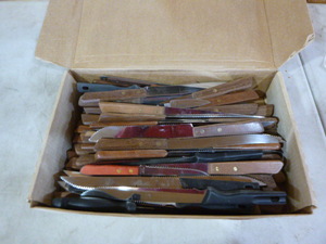 lot 324 image: Large Lot of Kitchen Knives