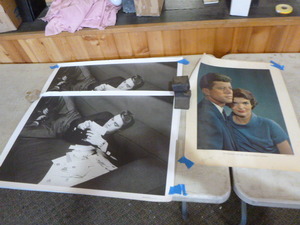 lot 368 image: Elvis and John F. Kennedy Prints