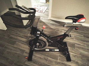 lot 11 image: Bladez Exercise Bicycle with Foam Roller