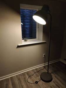 lot 168 image: Floor Lamp