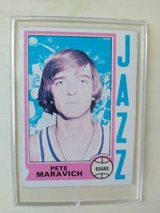 lot 108 image: 1974 TOPPS Jazz Pete Maravich Basketball Trading Card #10