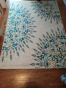 lot 52 image: Area Rug