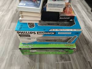 lot 175 image: DVD & VHS Players