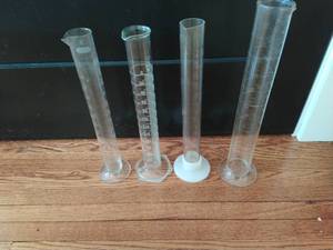 lot 302 image: Lab Flasks