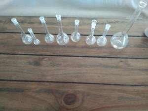 lot 315 image: Mini Beakers
