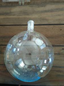 lot 321 image: Round-Bottom Flask