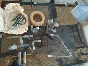 lot 325 image: Distilling Accessories